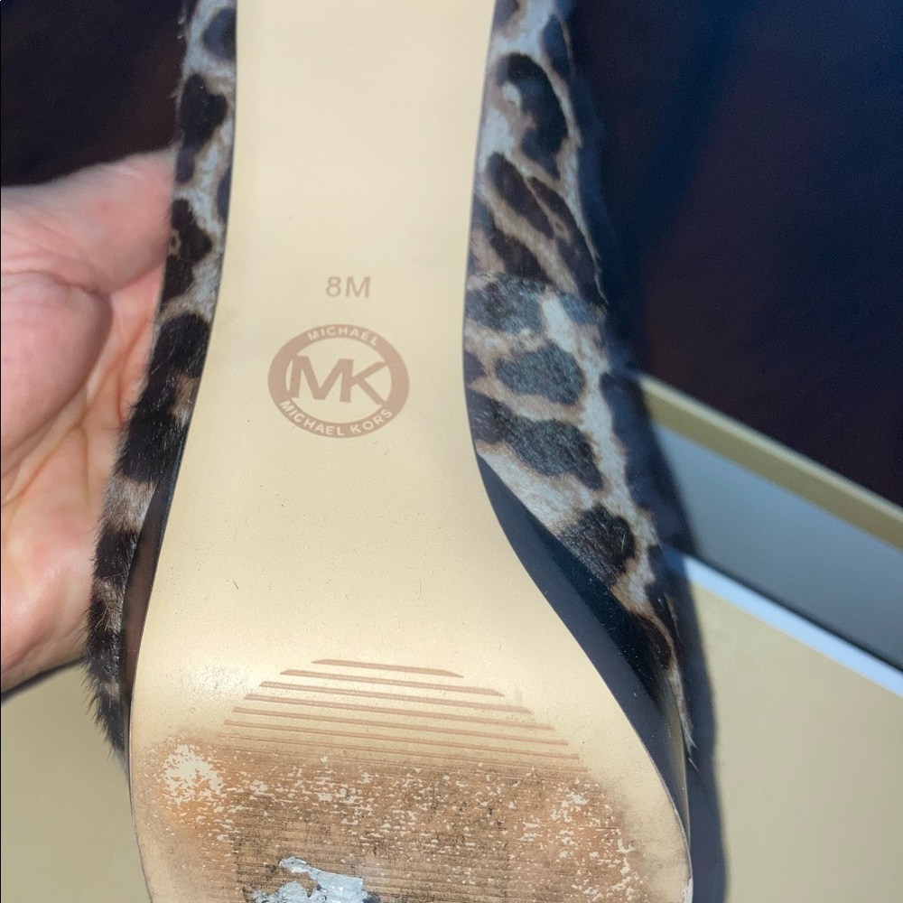 Micheal Kors heals - Picture 11 of 13